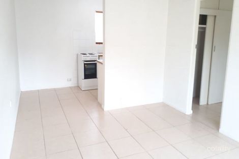 Property photo of 1/16 Leonard Avenue Surfers Paradise QLD 4217