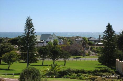 Property photo of 11 Waverton Court Kallaroo WA 6025