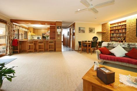 Property photo of 10 Biak Place Croydon North VIC 3136