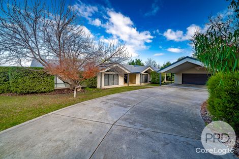 Property photo of 4 Wisteria Place Springvale NSW 2650