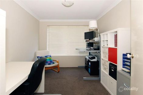 Property photo of 7 Bree Close Atwell WA 6164