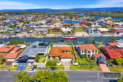 Property photo of 32 O'Grady Drive Paradise Point QLD 4216