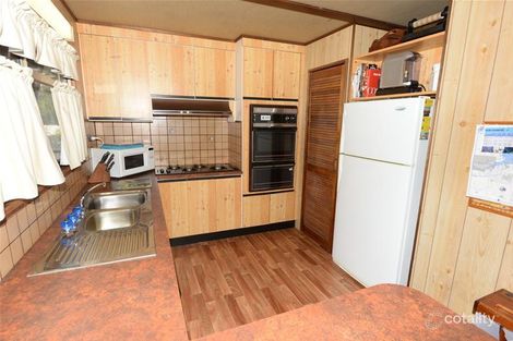 Property photo of 5 Phalaris Lane Bundalong VIC 3730