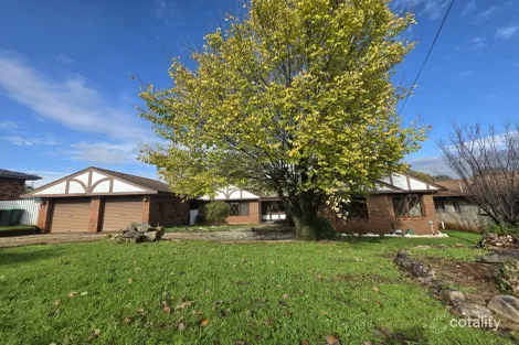2 Nuthall Cres, Young, NSW 2594