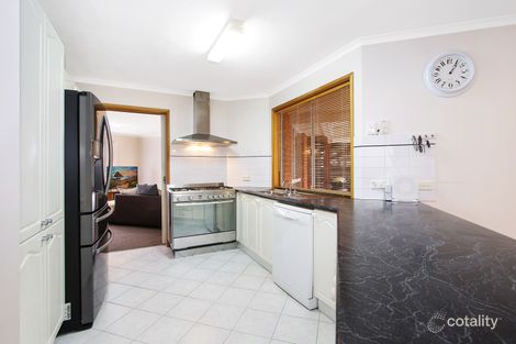 Property photo of 41 Peacock Avenue West Wodonga VIC 3690