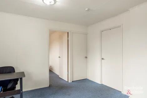 Property photo of 14 Seascape Avenue Cowes VIC 3922