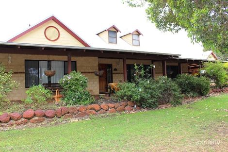 Property photo of 70 Bullock Drive Oakford WA 6121