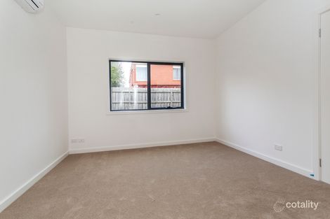 Property photo of 4/12-14 Nonna Street Oakleigh East VIC 3166