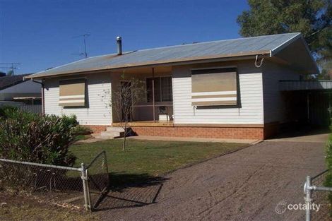 23 Glen St, Warren, NSW 2824