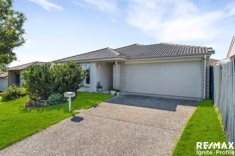 Property photo of 71 Valentine Circuit Augustine Heights QLD 4300