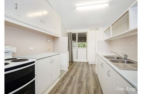 Property photo of 2/165 Harold Street West End QLD 4810