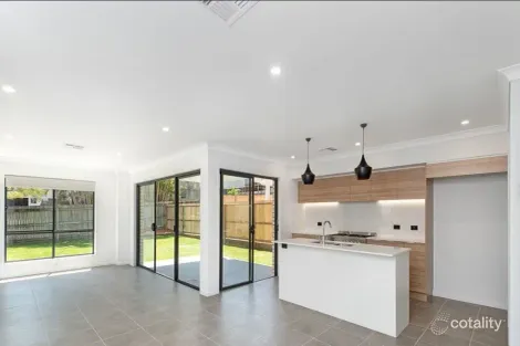 2 Herbert St, Murarrie, QLD 4172