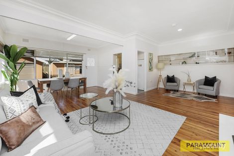 Property photo of 12 Orana Crescent Peakhurst Heights NSW 2210