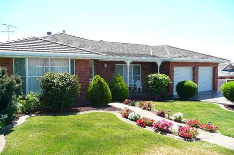 Property photo of 10 Pinecrest Court Mount Gambier SA 5290