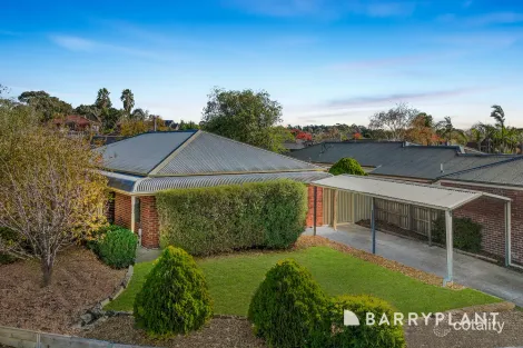 Property photo of 35 Cobblestone Avenue Narre Warren South VIC 3805