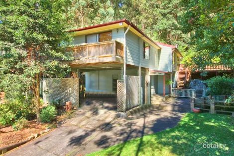 4 Nari Ave, Point Clare, NSW 2250