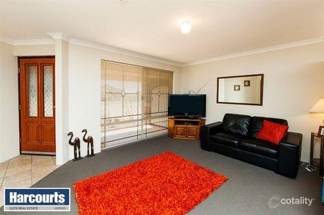 Property photo of 10 Harwood Close Canning Vale WA 6155