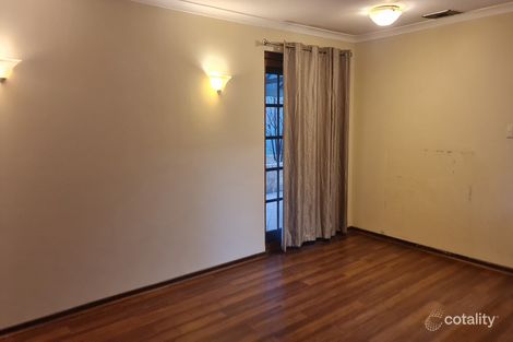 Property photo of 66 Gladstone Road Leeming WA 6149