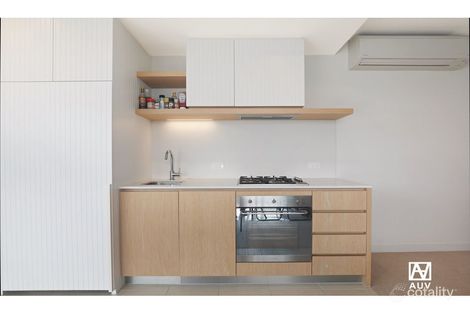 Property photo of 114/58 Kambrook Road Caulfield North VIC 3161