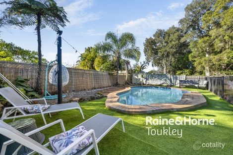 Property photo of 7 Warner Avenue Tuggerawong NSW 2259