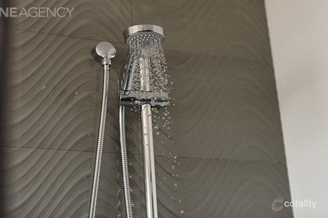 Property photo of 11 Glasson Drive Orange NSW 2800