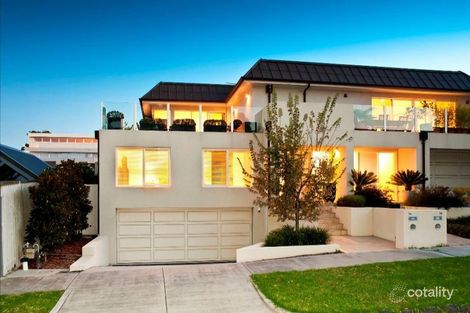 1a Peel St, Newport, VIC 3015