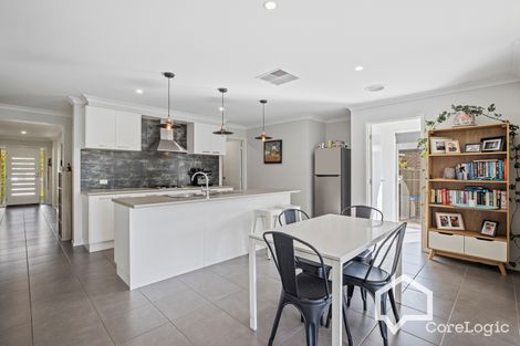 Property photo of 17 Wanjel Street Strathfieldsaye VIC 3551