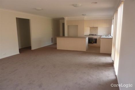 Property photo of 31 Cullen Drive Wyndham Vale VIC 3024