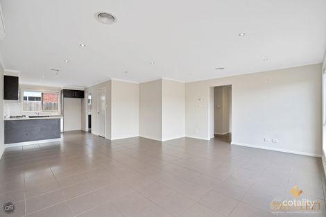 Property photo of 41 Horseshoe Circuit Truganina VIC 3029