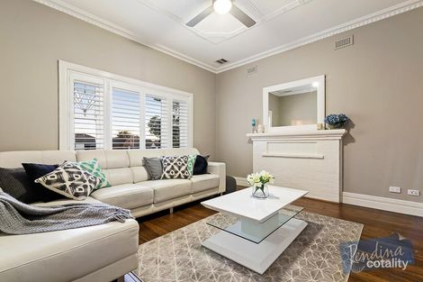 Property photo of 24 Balmoral Avenue Strathmore VIC 3041