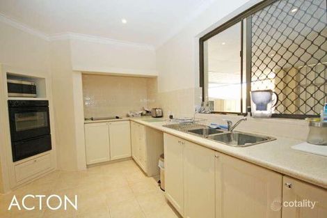 Property photo of 34 Tennyson Avenue Halls Head WA 6210