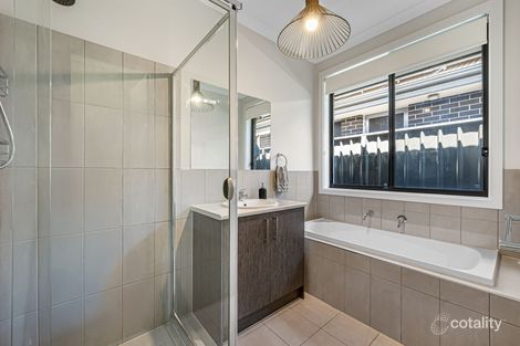 Property photo of 11 Grand Road Munno Para SA 5115