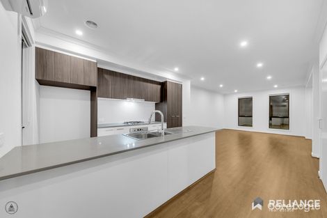 Property photo of 25 Gershwin Crescent Point Cook VIC 3030