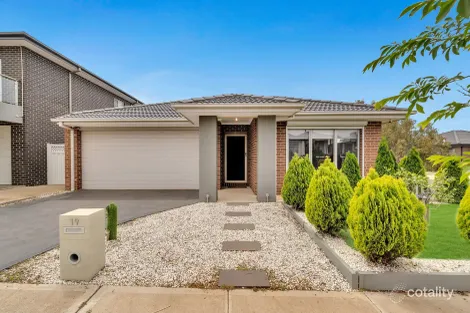 19 Sadie Ave, Thornhill Park, VIC 3335