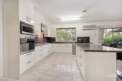 Property photo of 11 Lautoka Drive Wonga Park VIC 3115