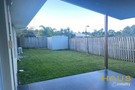 Property photo of 8 Macleay Circuit Upper Coomera QLD 4209