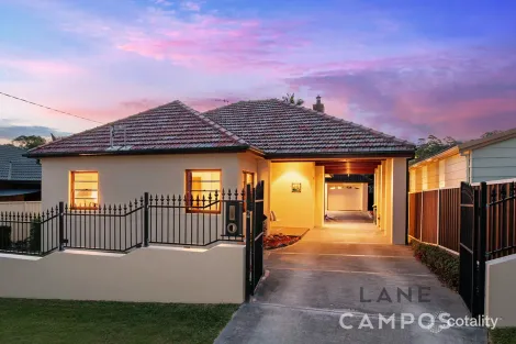 2 Godfrey St, Waratah, NSW 2298