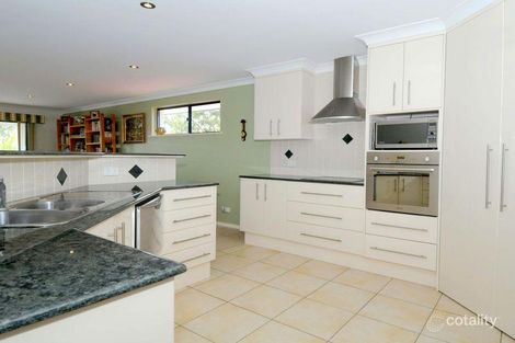 Property photo of 16 Boronia Crescent North Haven NSW 2443
