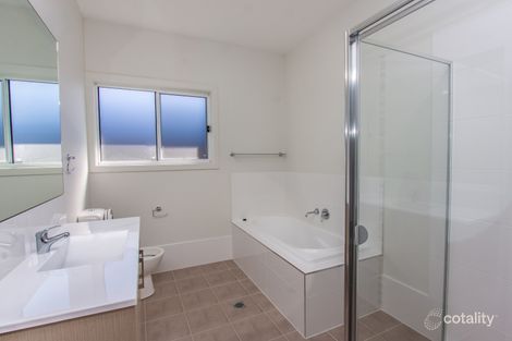 Property photo of 6 Squadron Street Jordan Springs NSW 2747