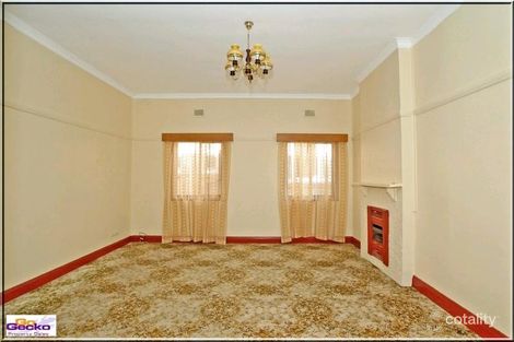 Property photo of 137 Collett Street Queanbeyan NSW 2620