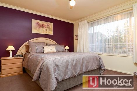 Property photo of 18 Alma Road Hampton Park VIC 3976