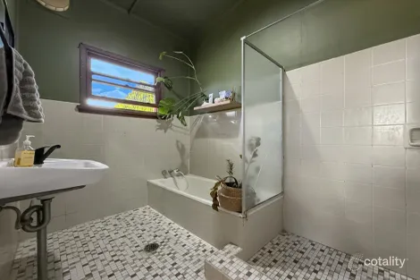 Property photo of 54 Yass Street Young NSW 2594