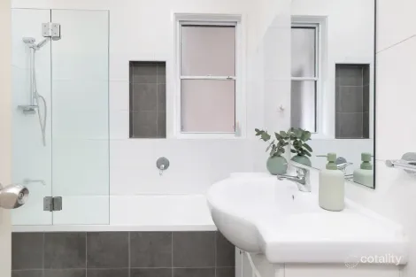 Property photo of 89 Princes Highway Corrimal NSW 2518