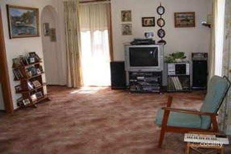 Property photo of 52 Lyall Street Cranbourne VIC 3977