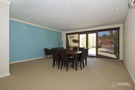 Property photo of 2 Grand Avenue Macleod VIC 3085