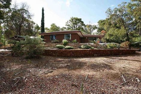 775 Forrest Ave, Mundaring, WA 6073