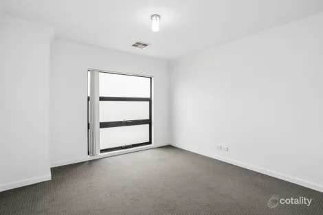 Property photo of 24/1-15 Tulloch Drive St Clair SA 5011