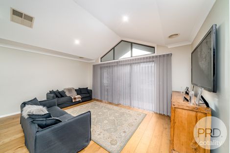 Property photo of 4 Wisteria Place Springvale NSW 2650