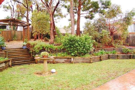 15 Barragoola Rd, Blue Haven, NSW 2262