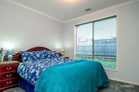 Property photo of 1 Pitanga Gardens Werribee VIC 3030